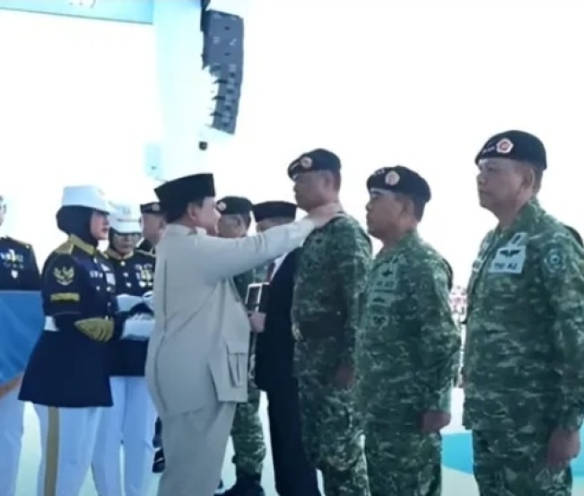 Momen Presiden RI Prabowo Subianto resmikan sejumlah satuan TNI. [Instagram]